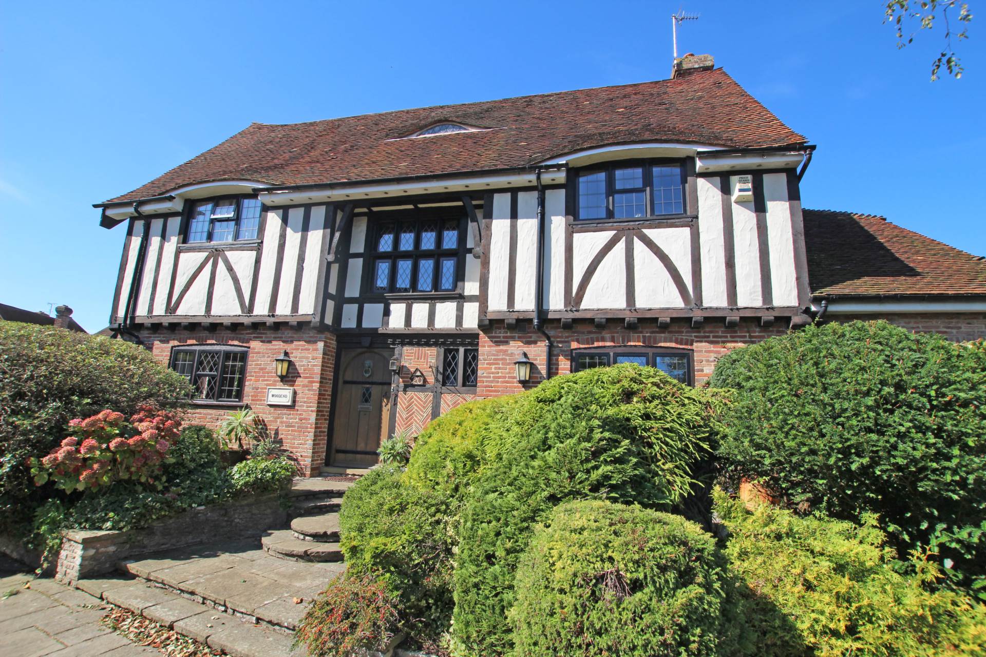 The Park Close, Eastbourne, BN20 8AG, Image 1