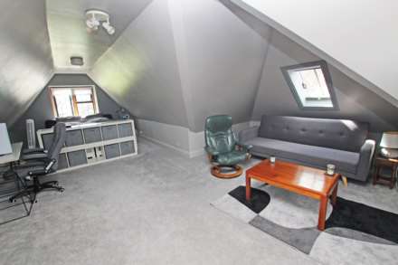 The Park Close, Eastbourne, BN20 8AG, Image 14