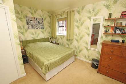 The Park Close, Eastbourne, BN20 8AG, Image 15