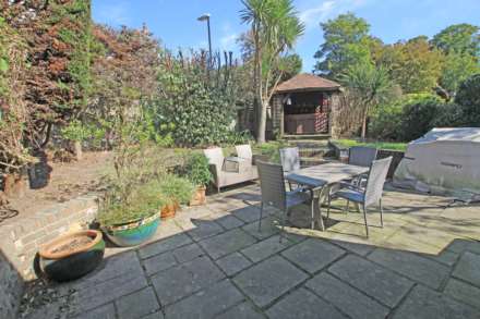 The Park Close, Eastbourne, BN20 8AG, Image 9