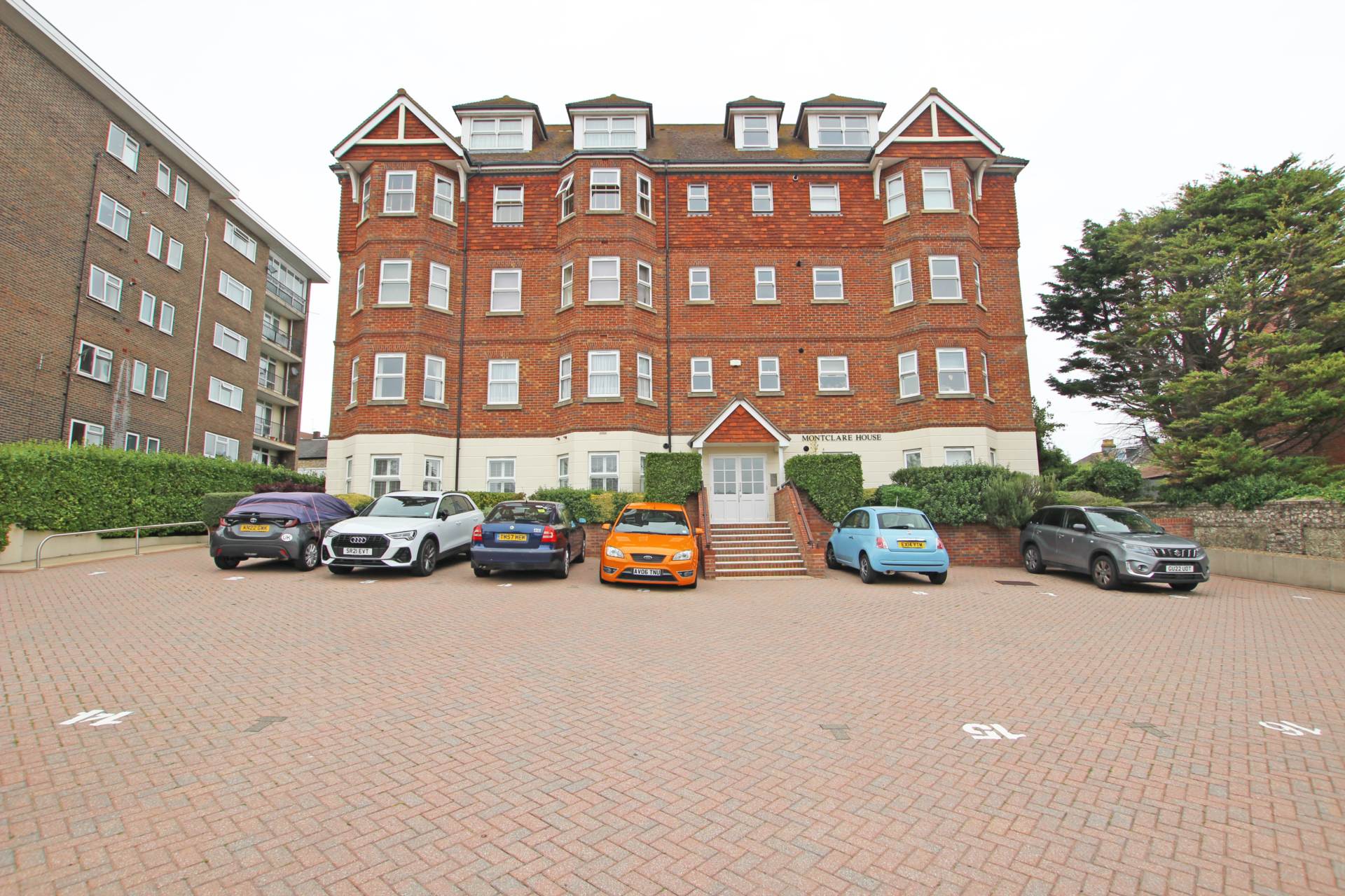 Upperton Road, Eastbourne, BN21 1JG, Image 1