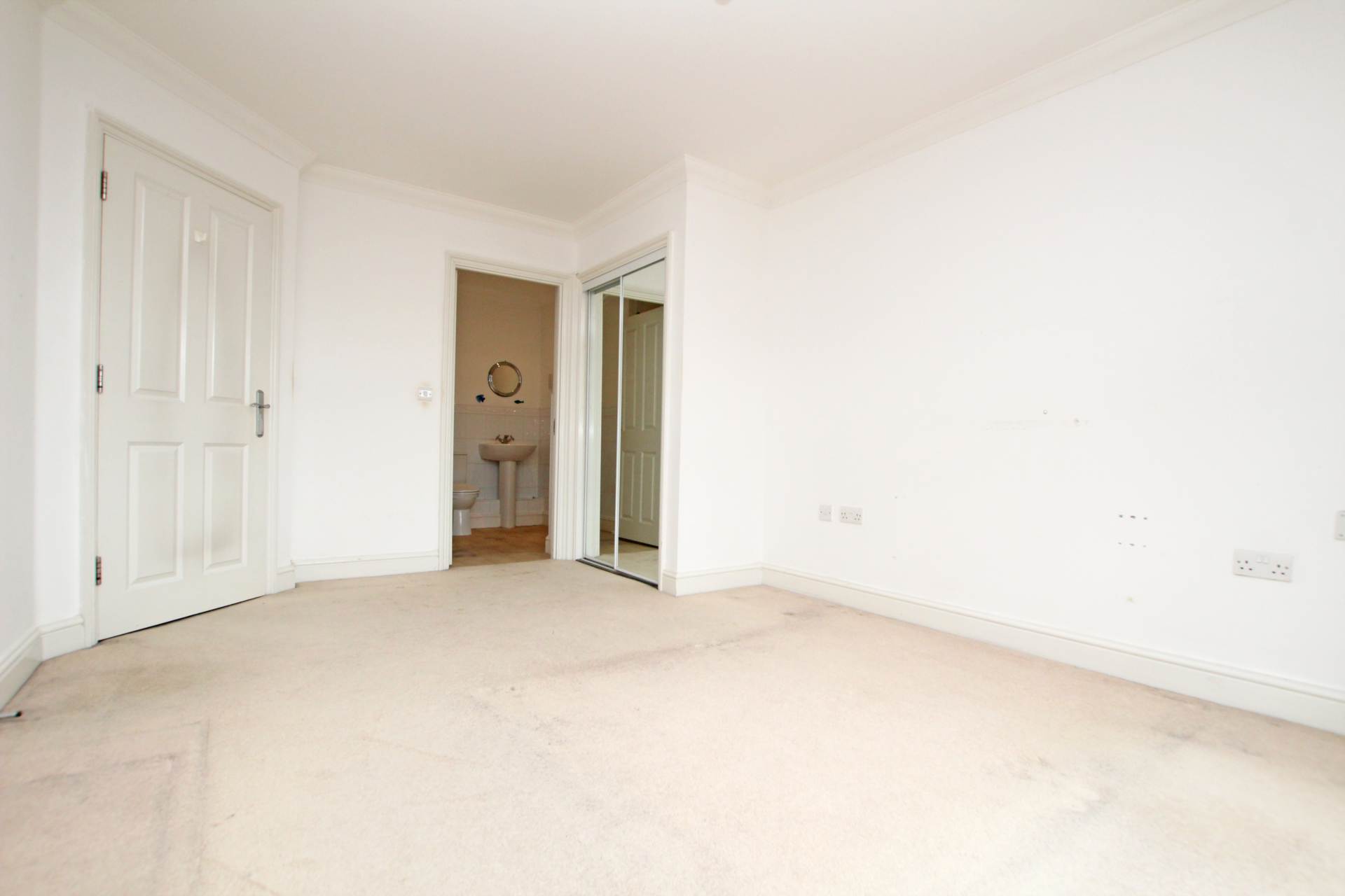 Upperton Road, Eastbourne, BN21 1JG, Image 6
