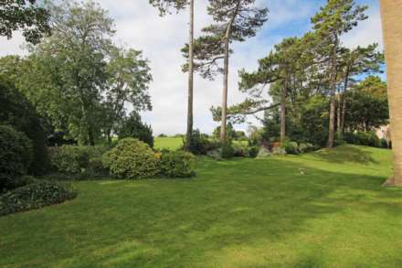 Compton Place Road, Eastbourne, BN21 1EE, Image 18