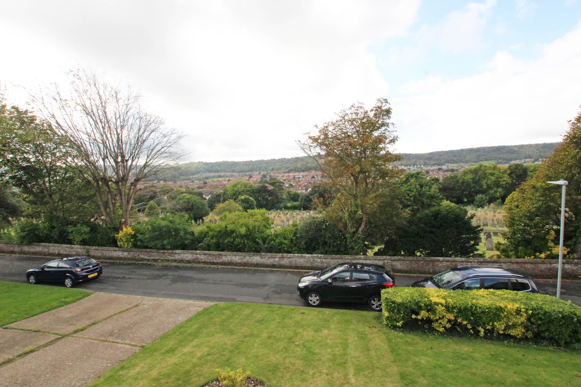 Long Acre Close, Eastbourne, BN21 1UF, Image 2