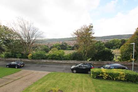 Long Acre Close, Eastbourne, BN21 1UF, Image 2