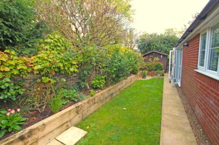 Decoy Drive, Eastbourne, BN22 9PP, Image 13
