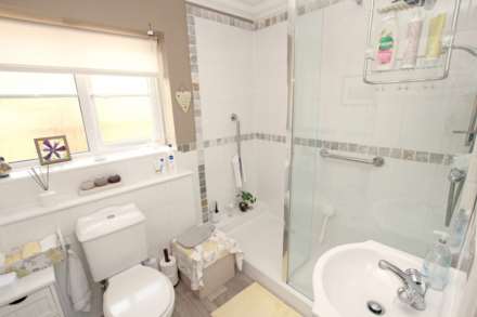 Decoy Drive, Eastbourne, BN22 9PP, Image 15