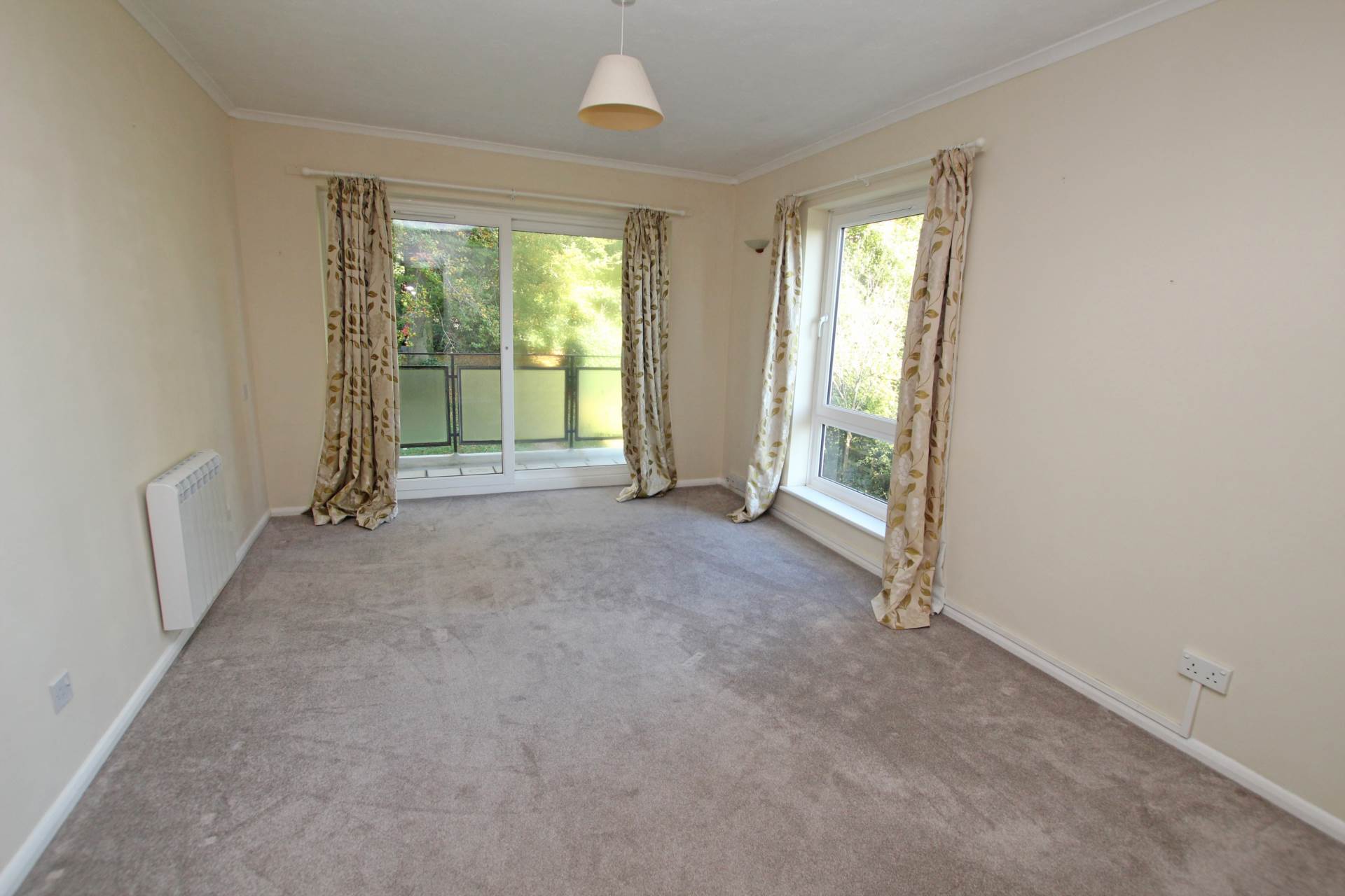 Elmwood, Arundel Road, BN21 2EN, Image 3