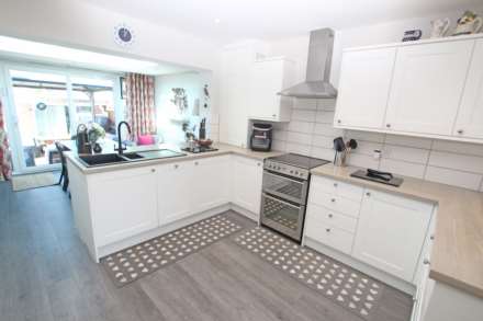 Castle View Gardens, Westham, BN24 5HR, Image 11