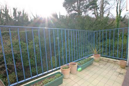 Wellcombe Crescent, Eastbourne, BN20 7XW, Image 5