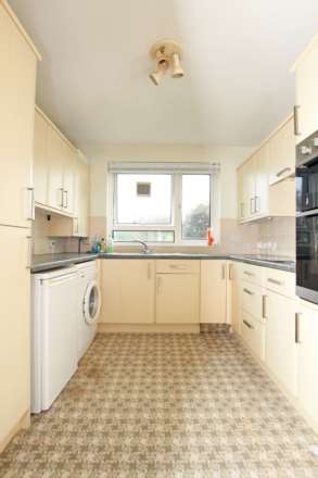 Compton Place Road, Eastbourne, BN21 1EE, Image 10