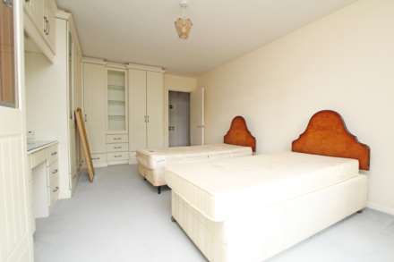 Compton Place Road, Eastbourne, BN21 1EE, Image 5