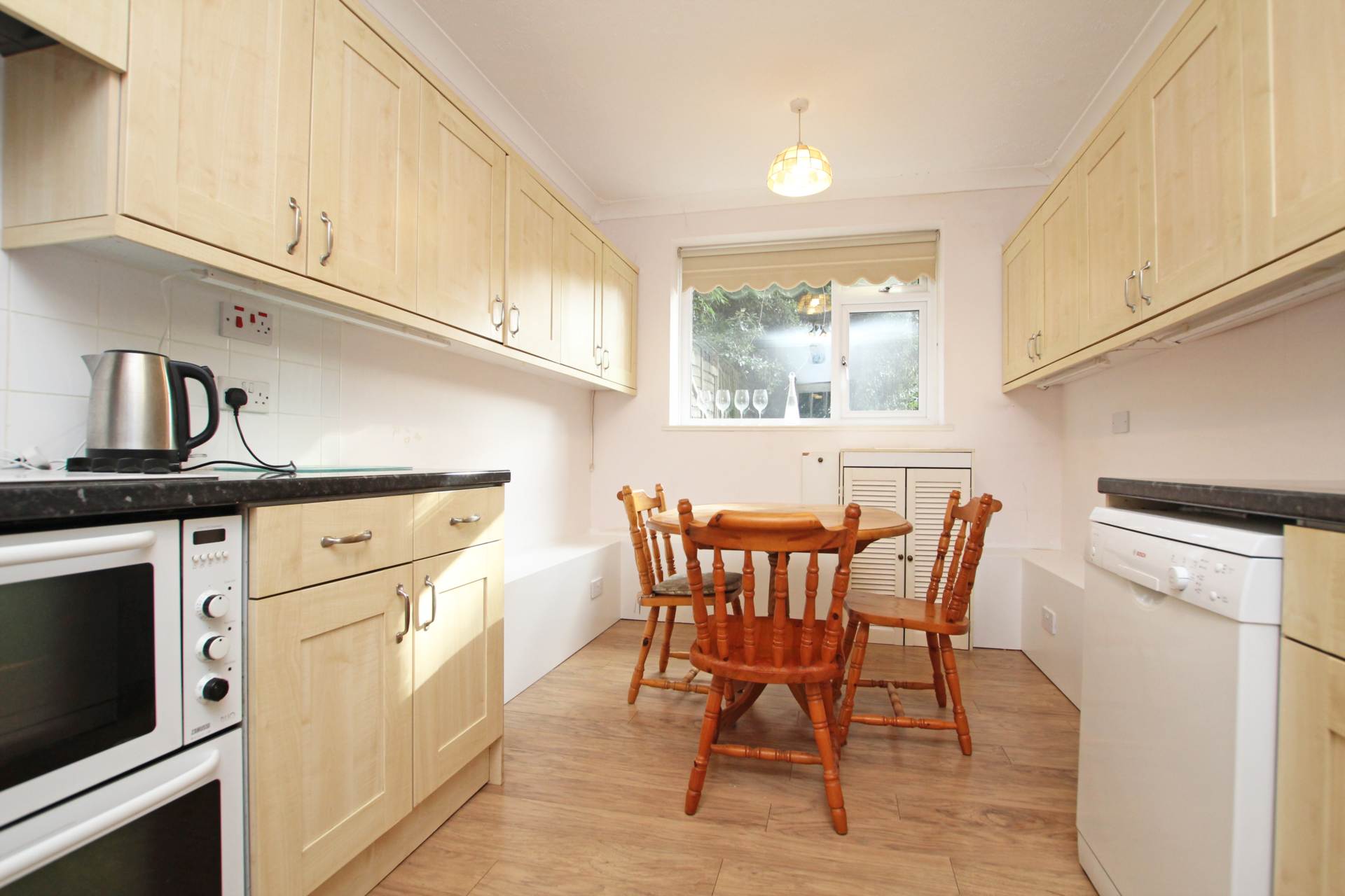 Grange Gardens, Eastbourne, BN20 7DA, Image 12