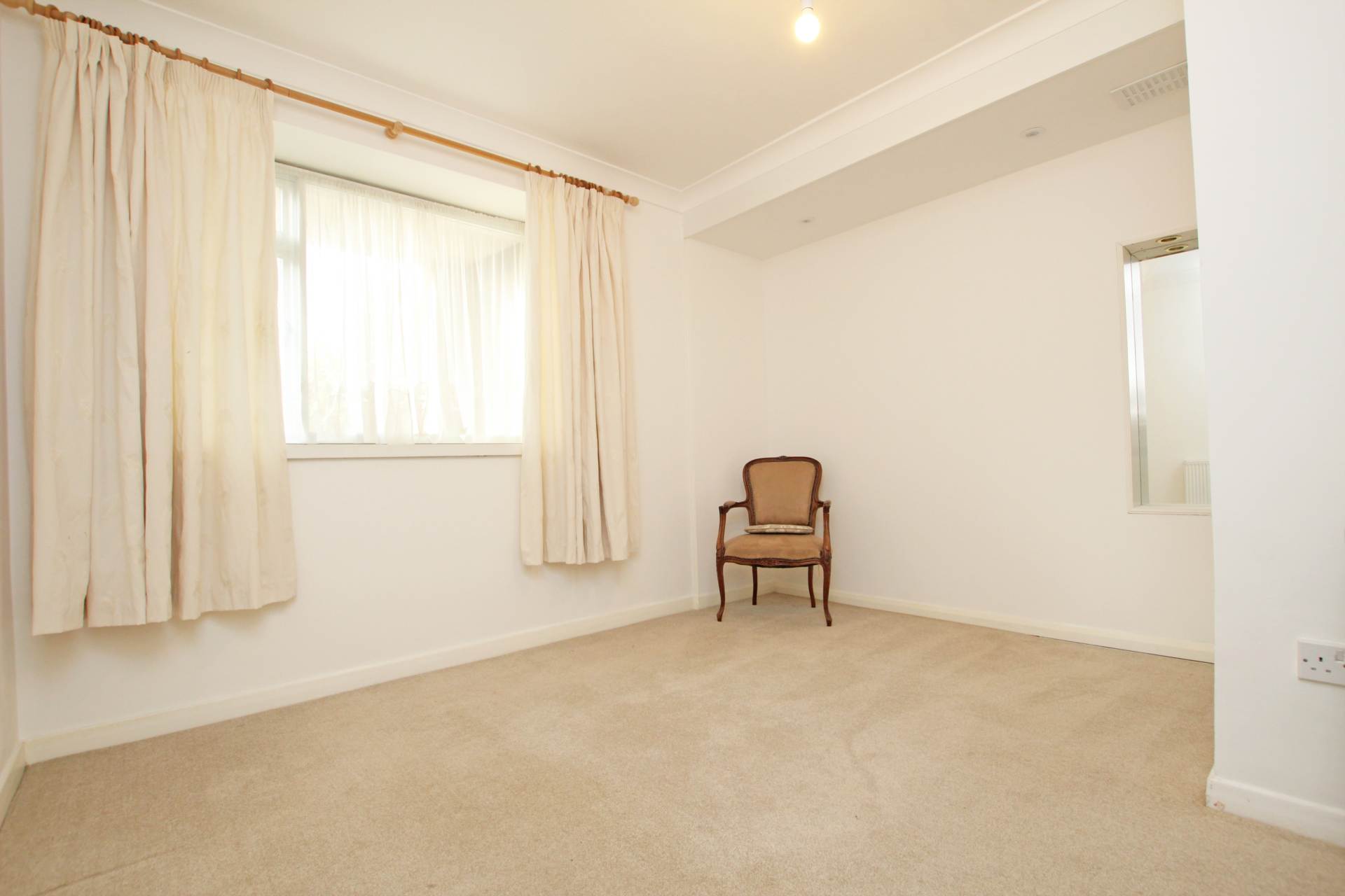 Grange Gardens, Eastbourne, BN20 7DA, Image 7