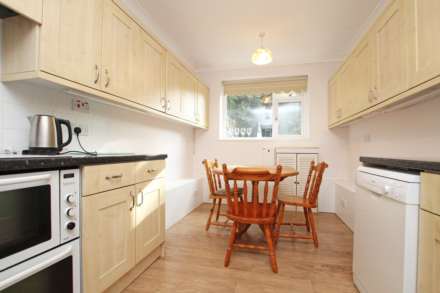 Grange Gardens, Eastbourne, BN20 7DA, Image 12