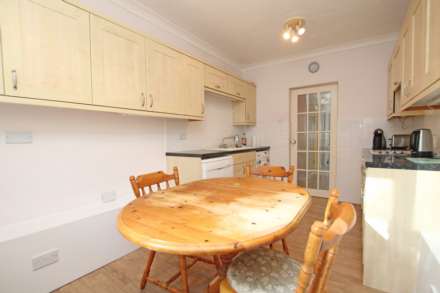 Grange Gardens, Eastbourne, BN20 7DA, Image 13
