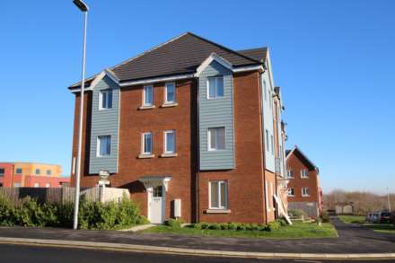 4 Bedroom End Terrace, Weavers Close, Eastbourne, BN21 2BA