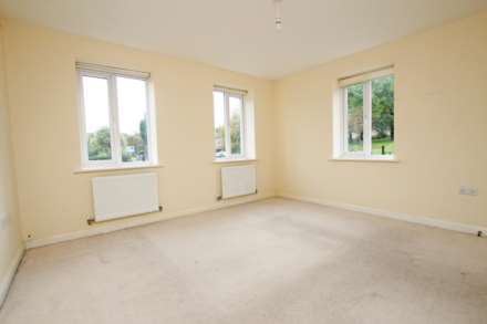 Weavers Close, Eastbourne, BN21 2BA, Image 13