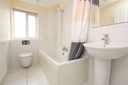 Weavers Close, Eastbourne, BN21 2BA, Image 7
