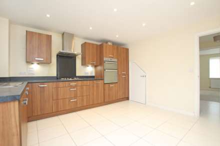 Weavers Close, Eastbourne, BN21 2BA, Image 8