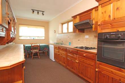 Summerdown Road, Eastbourne, BN20 8DQ, Image 5
