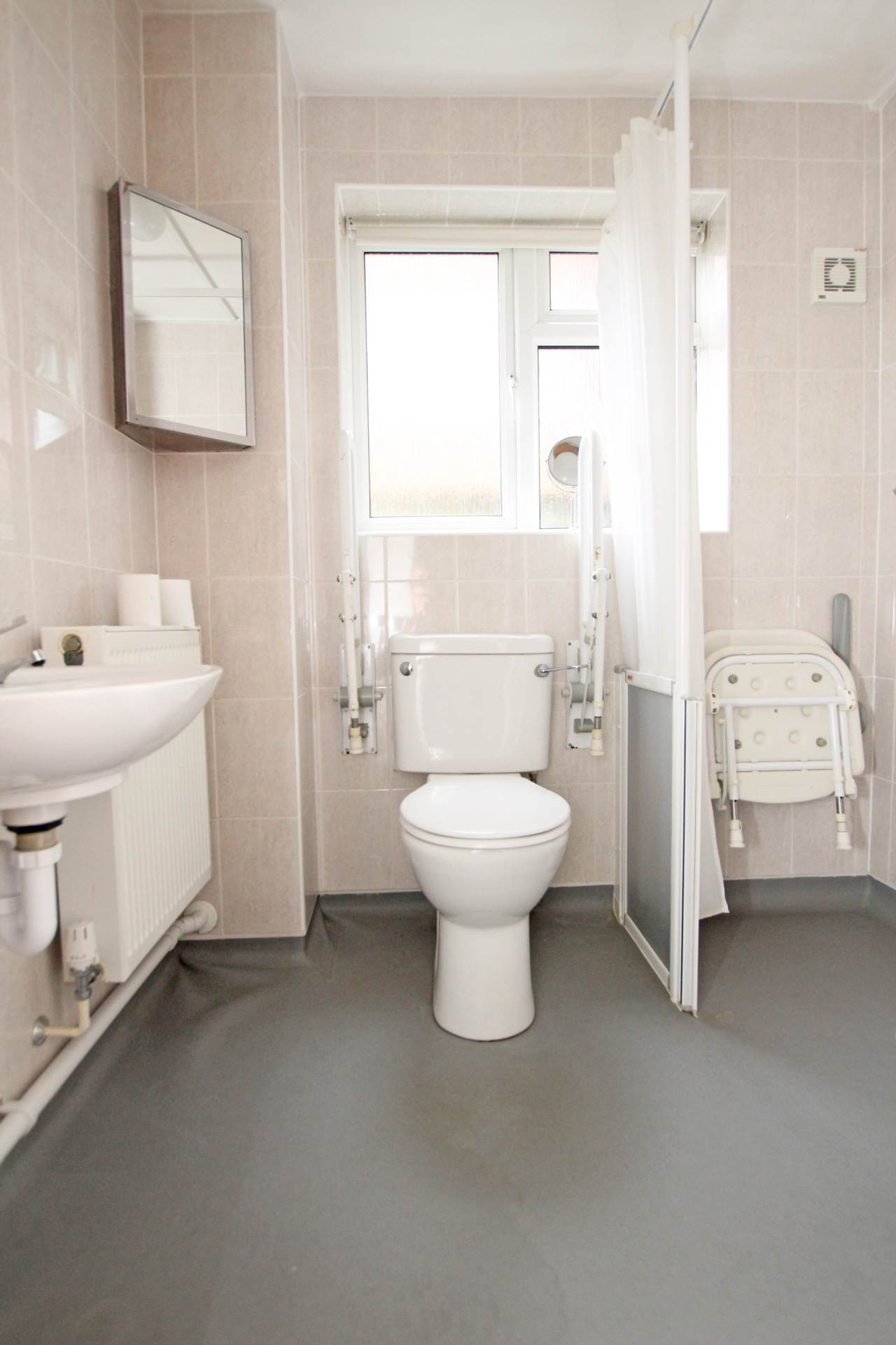 Moat Croft Road, Eastbourne, BN21 1NH, Image 7