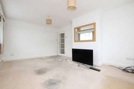 Moat Croft Road, Eastbourne, BN21 1NH, Image 4