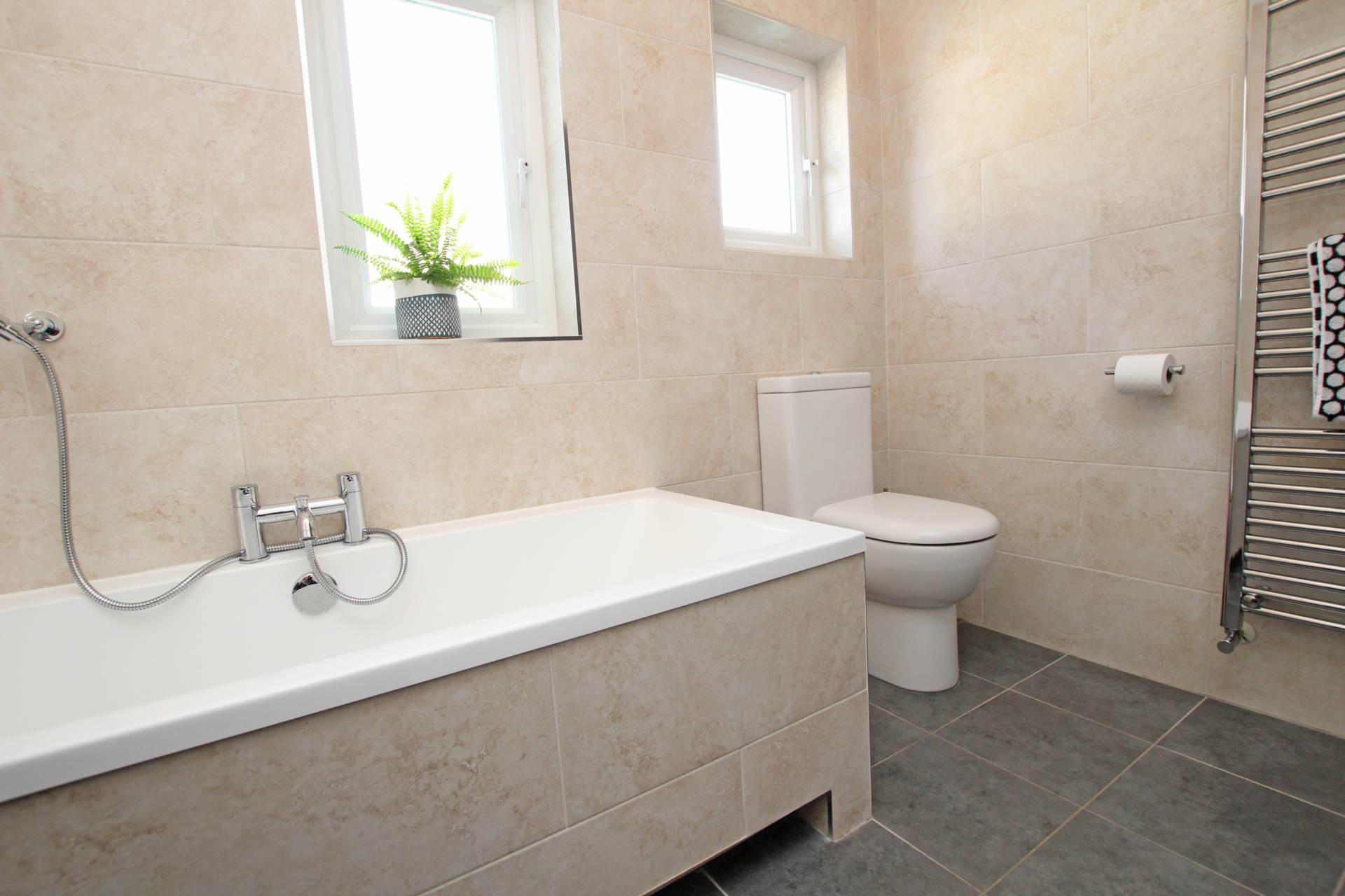 Kings Drive, Eastbourne, BN21 2PB, Image 31