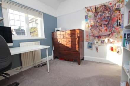 Kings Drive, Eastbourne, BN21 2PB, Image 28
