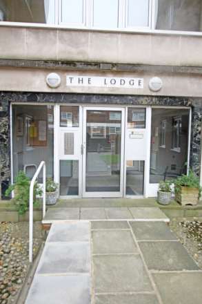 Blackwater Road, Eastbourne, BN21 4JF, Image 10