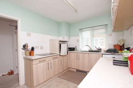 Blackwater Road, Eastbourne, BN21 4JF, Image 3