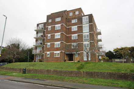 Flat, Upperton Road, Eastbourne, BN21 1LU