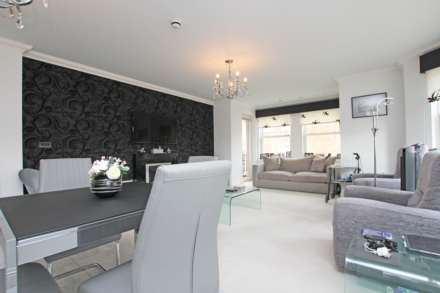 Buxton Road, Eastbourne, BN20 7LL, Image 11