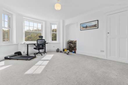 Baslow Road, Eastbourne, BN20 7UL, Image 31
