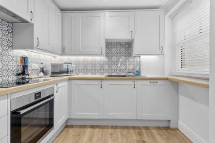 Baslow Road, Eastbourne, BN20 7UL, Image 4