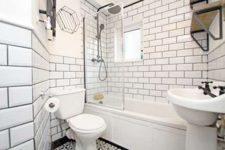 Neville Road, Eastbourne, BN22 8HR, Image 5