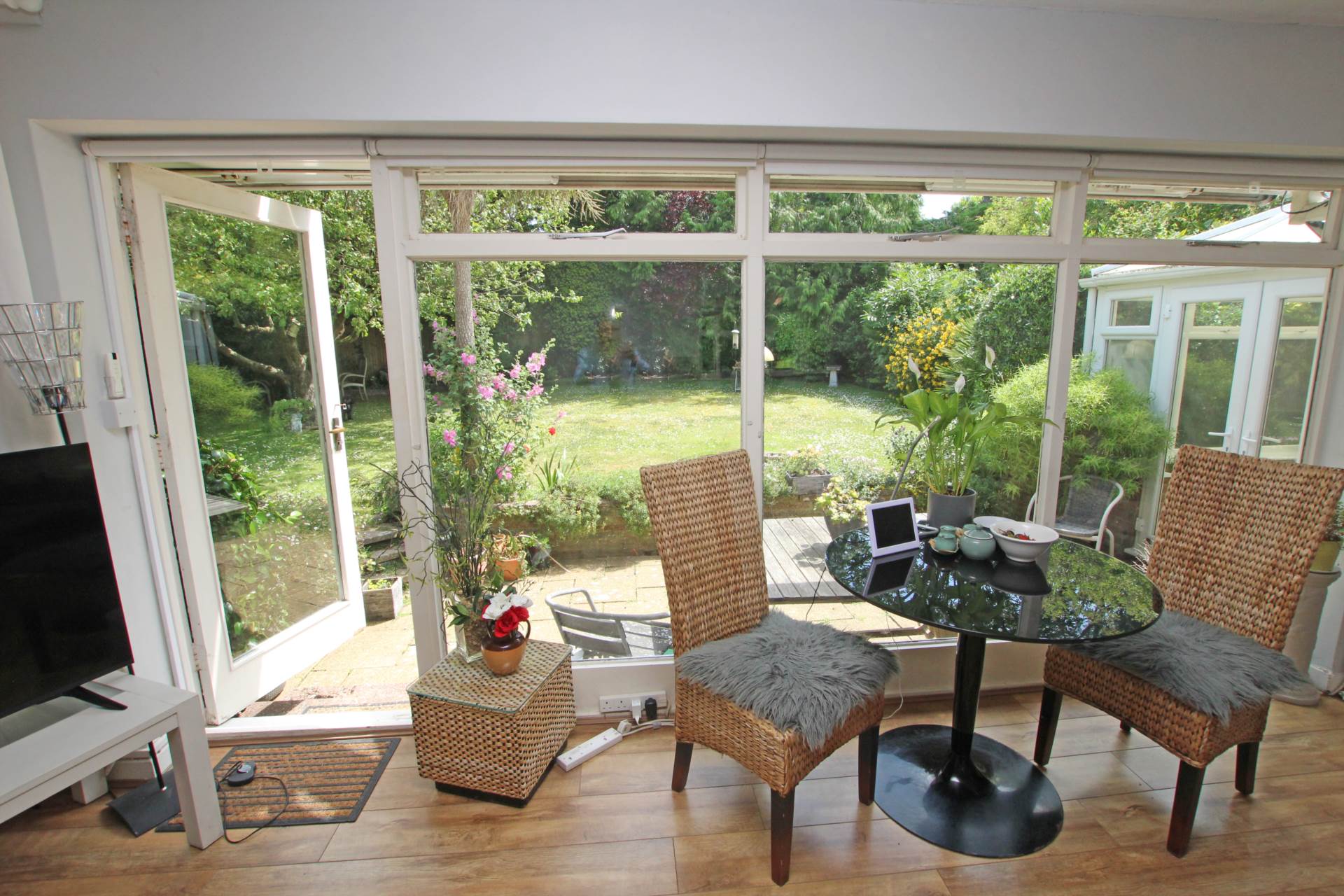 Salisbury Close, Eastbourne, BN22 0JY, Image 16