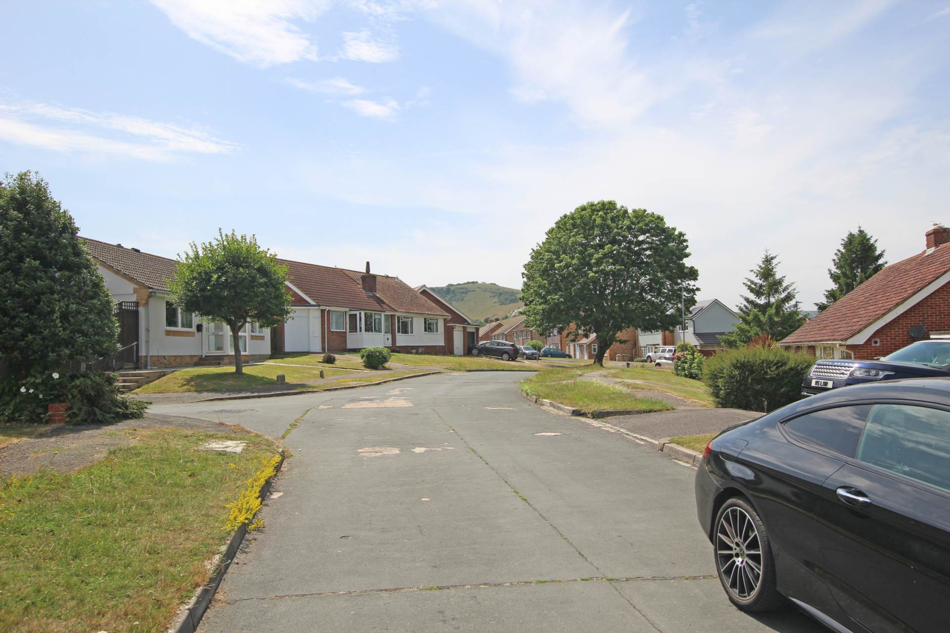 Salisbury Close, Eastbourne, BN22 0JY, Image 18
