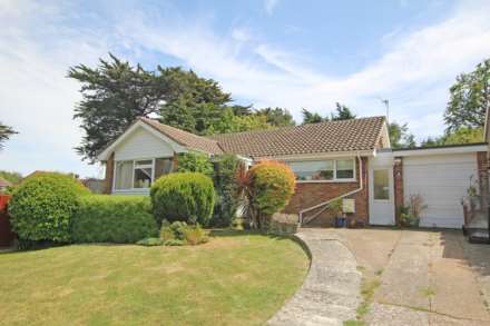 Salisbury Close, Eastbourne, BN22 0JY