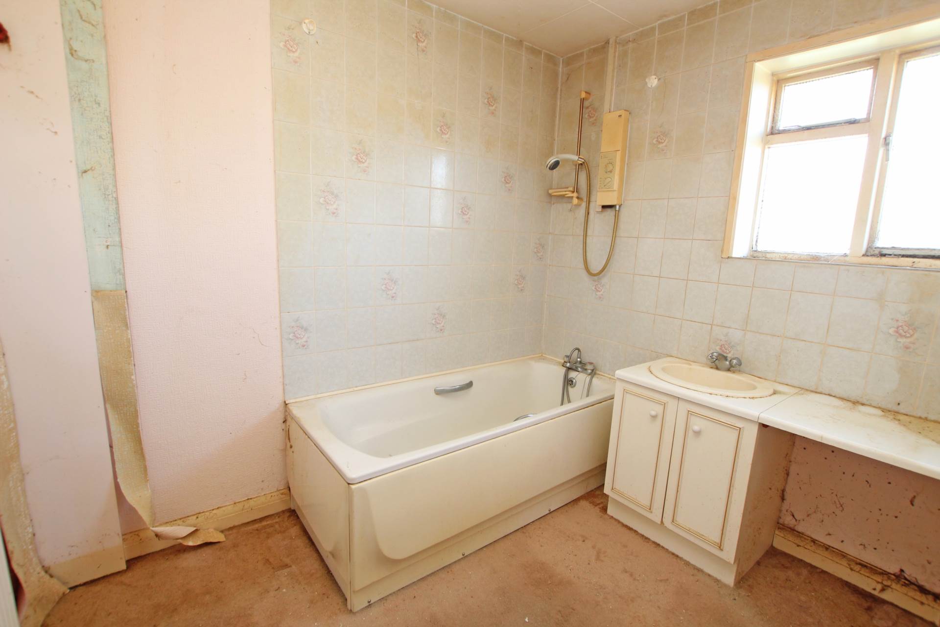 Queens Crescent, Eastbourne, BN23 6JR, Image 9
