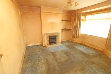 Queens Crescent, Eastbourne, BN23 6JR, Image 4