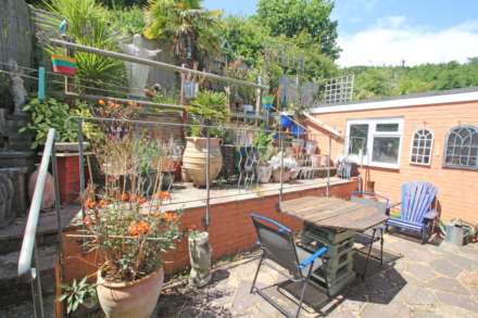 Priory Heights, Eastbourne, BN20 8SP, Image 13