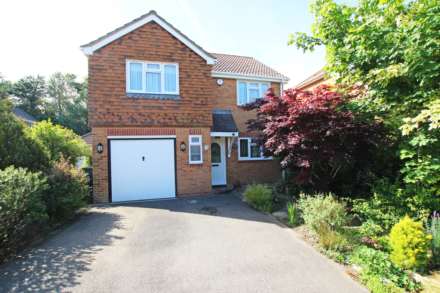 Wheelwright Close, Eastbourne, BN22 0XG