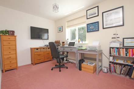 Wheelwright Close, Eastbourne, BN22 0XG, Image 17