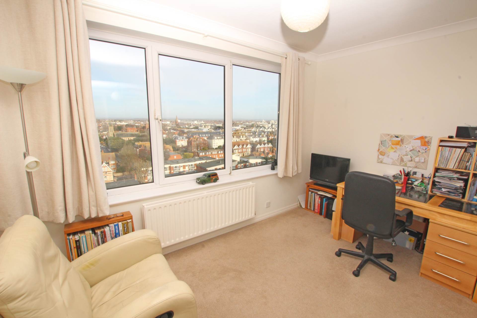 St Johns Road, Eastbourne, BN20 7HU, Image 8