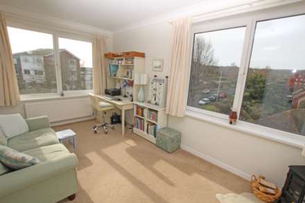 St Johns Road, Eastbourne, BN20 7HU, Image 11