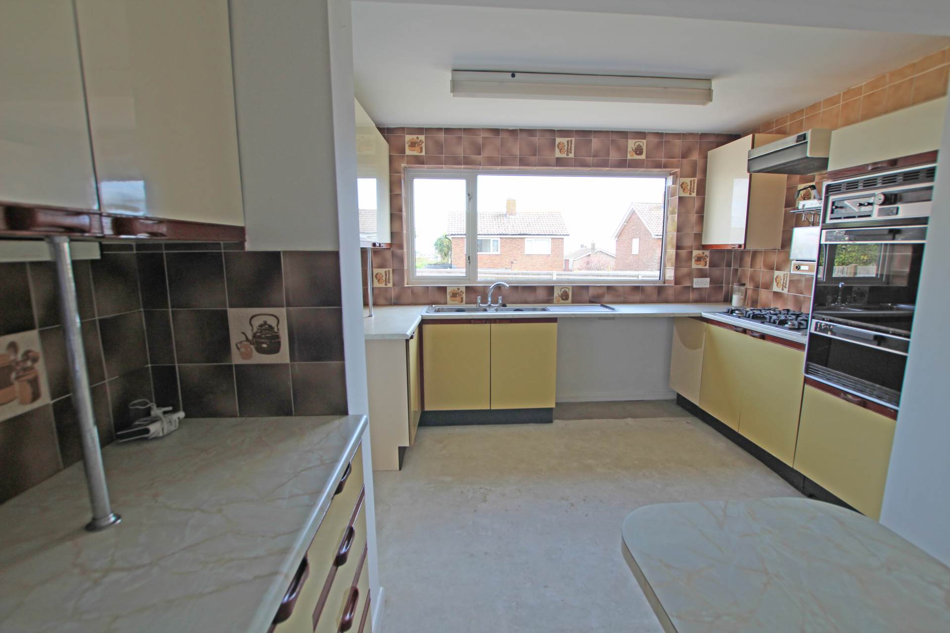 Bracken Road, Eastbourne, BN20 8SH, Image 5