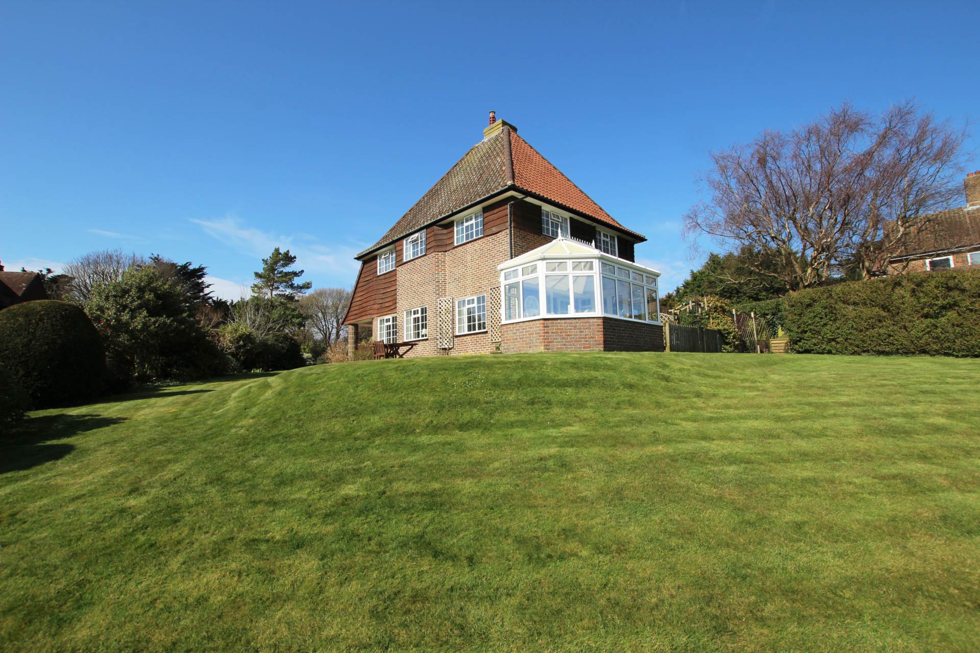Warren Close, Friston, BN20 0EN, Image 1