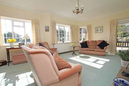 Warren Close, Friston, BN20 0EN, Image 12