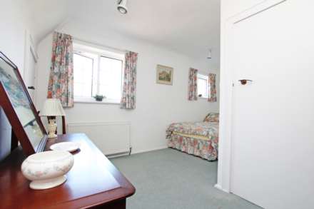 Warren Close, Friston, BN20 0EN, Image 23